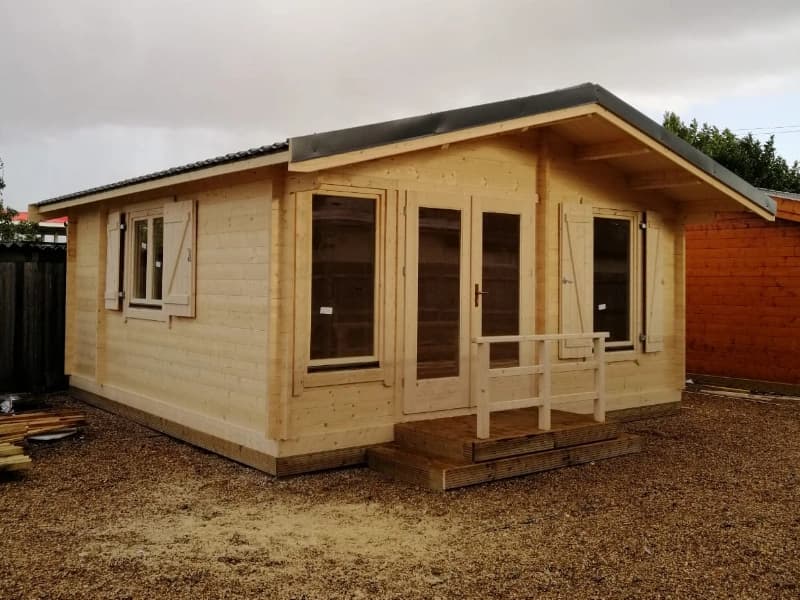 Front view of Essex – 1-Bedroom Cottage