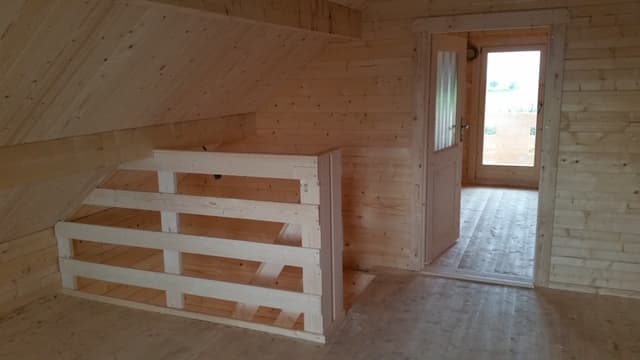 Lincoln – Exterior detail